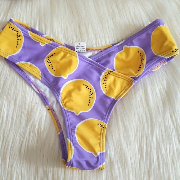 Juicy Lemons Triangle Cut Out Bikini Set Swimsuit - Picture 6 of 8